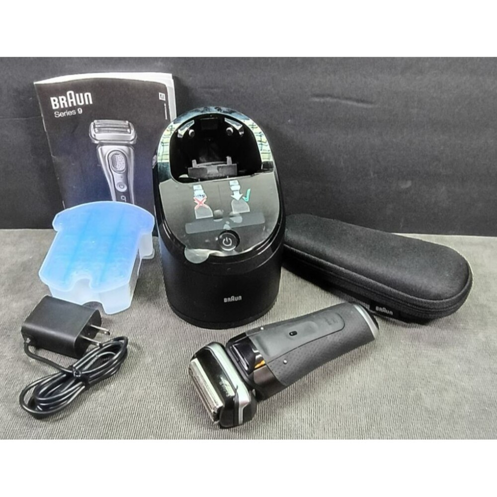 Braun Series 9 Sport 9310cc Wet & Dry Clean & Charge System Shaver Unused OpenBx